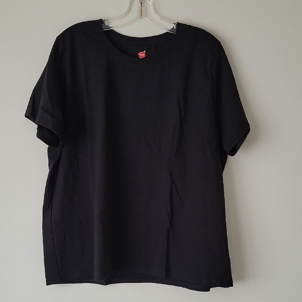 Hanes Women's Essentials Black Cotton Crewneck T-Shirt- Size XXL- New!